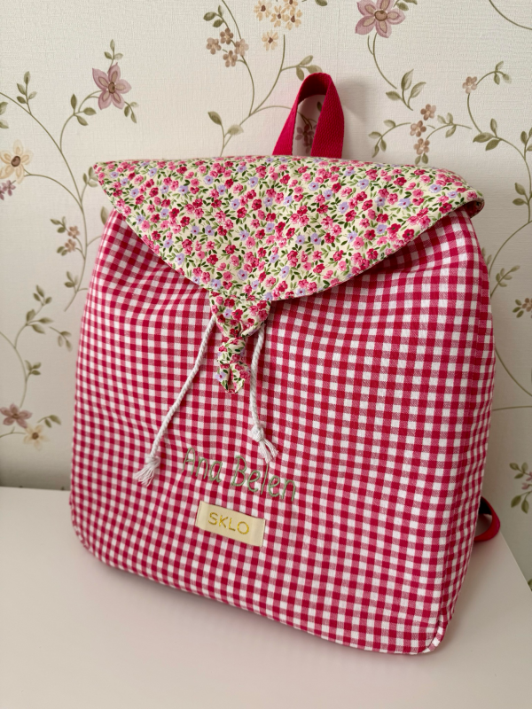 4847786677 Mochila SKLO