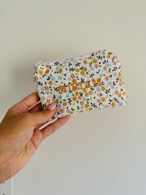 Monedero floral